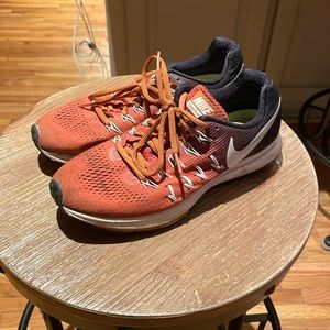 Nike Texas Longhorn Tennis Shoes